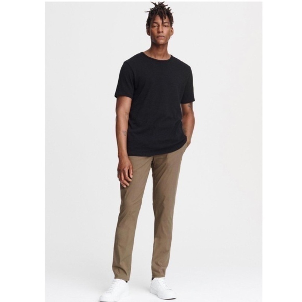 Rag & Bone Fit 2 Mid-Rise Flyweight Chino